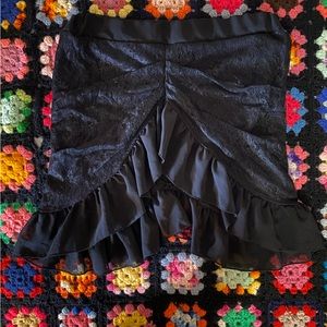 Mesh bustle Goth
